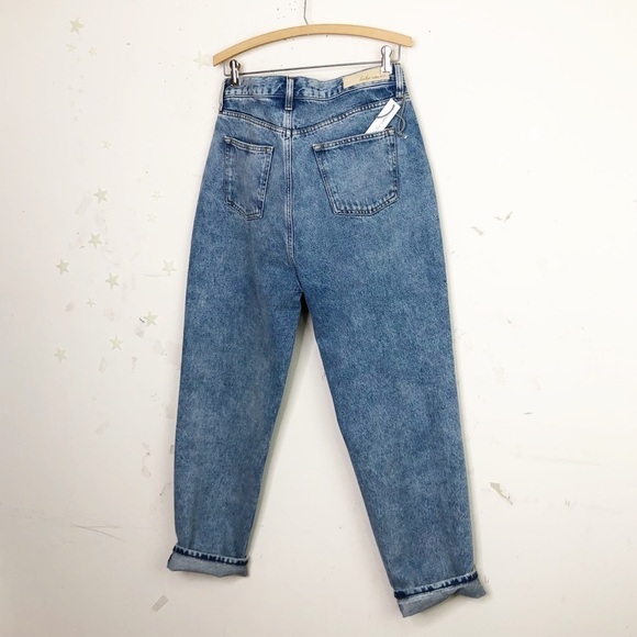 BETRO butterfly high-rise distressed tapered leg jeans - Picture 5 of 14